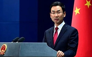 英超足球名將厄齊爾批新疆集中營 耿爽批:被假新聞蒙蔽雙眼