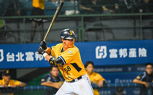 中華職棒／味全龍擴編選秀指名　曾陶鎔、廖文揚將轉隊