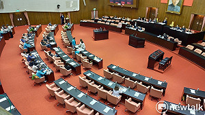 藍、綠甲級動員 反滲透法草案逕付二讀沒人有異議