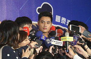 MLB／陳偉殷到馬光國中指導球員　盼能拋磚引玉