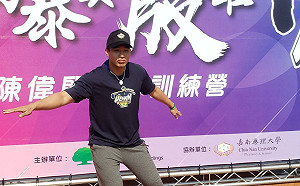 小聯盟／本季曾因傷控球大亂　曾仁和靠調整姿勢解決問題