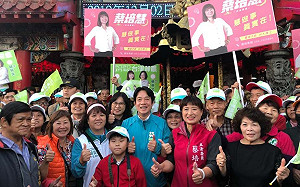 (影)為了輔選使出渾身解數  賴清德跳「菜頭粿」舞