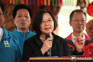 選前釋利多 蔡英文：四年後育兒補助年達千億