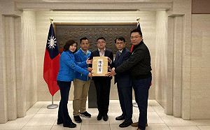 楊蕙如案》北市4藍議員跨海日本踢館 要謝長廷扛起政治責任