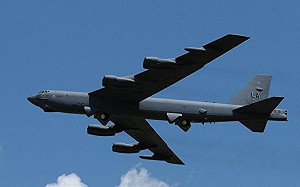 中國緊盯!驗證「轟炸機特遣隊行動」 美B-52H本土起飛中午進日本海