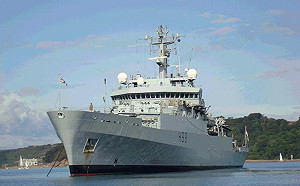 英海軍測量船通過台灣海峽 國防部：全程監控無異狀