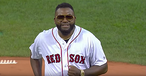 MLB／英雄歸來！槍擊後首次祖國露面　紅襪老爹：感謝天(影)