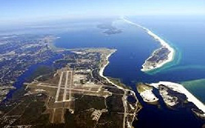 沙國受訓軍官美基地開槍3死 FBI朝恐攻偵辦