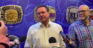 NBA／波總年届古稀  美媒爆出馬刺主帥接班人選(影)