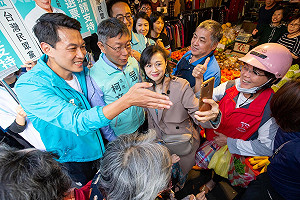 再打高雄債務 柯文哲酸陳菊：別以為選舉造勢就可不說清楚