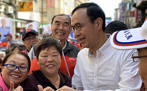 陳宜民不道歉推給蔡正元 朱立倫緩頰:道歉就好