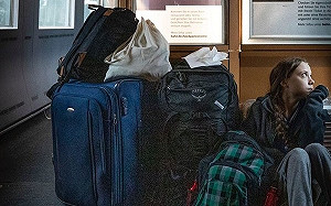 環保少女PO照搭車坐地板 德鐵大動作澄清