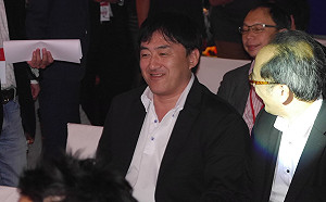 中職／新生樂天桃猿記者會　日職樂天GM石井一久出席