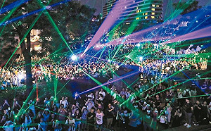 明日罷韓遊行帶上雷射筆 Wecare高雄：一場社會力的集體行動創作