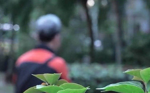 拉背＋變音＝認罪？ 中國官媒這樣「洗白」…