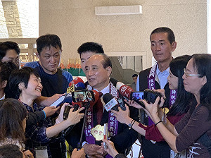 王金平不認「韓王郭」同台 評「民進黨立委過半是國家災難」