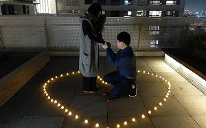 蟲后說Yes！Sen聖誕夜求婚成功