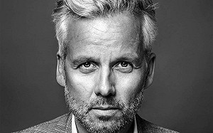 巧合？挪威前駙馬控性騷耶誕自殺  史貝西詭異自拍