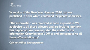 新年授勳名單意外公布上榜者地址 英國官員致歉