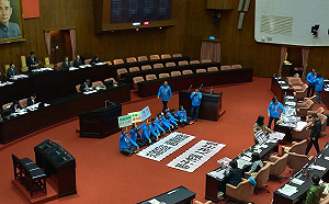 反滲透法》比韓國瑜還韓國瑜!柯建銘轟國民黨將進歷史焚化爐