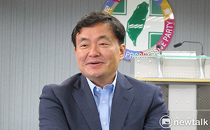 蔣孝嚴中國當買辦？洪耀福嗆蔣萬安：兒子選舉爸爸躲起來、必有鬼怪  