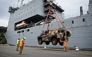 澳洲野火肆虐 海軍派艦艇撤離數千受困者