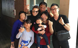 黑鷹失事》罹難少校黃聖航回家了  親屬痛哭迎接難掩悲傷