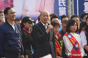 韓國瑜黃金周快閃 主辦稱藍營在台南首破10萬人