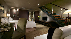 旅宿業也喊決戰中台灣  搶返鄉投票商機  一晚2020元起