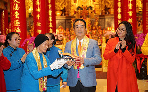 是否擔心與韓冰比較？多20歲的宋鎮邁：自認比不上她