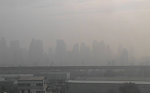 中部空品達橘色警戒  環保署提醒民眾外出應配戴口罩