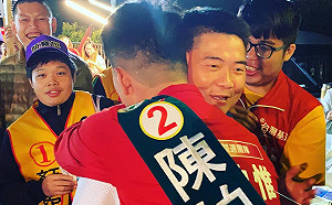 陳柏惟空降打破顏家班壟斷 地方人士歸納3原因