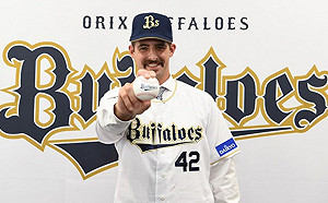 中華職棒／統一獅火速簽新洋投　前日職歐力士羅奇報到