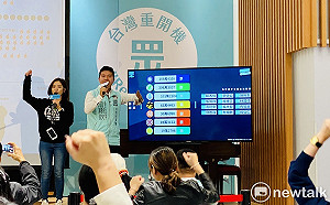 政黨票破百萬了！民眾黨開票現場超high