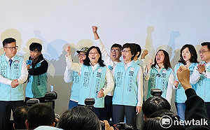 快訊》民眾黨首戰5席進國會！賴香伶、蔡壁如「15連線」來了