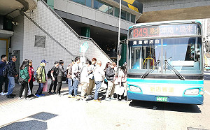 春節期間新北跳蛙公車停駛  其餘路線班距比照例假日