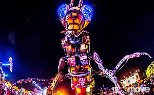 巨大昆蟲進攻台灣燈會！馬戲團雜技結合機械科技大展跨界魅力