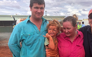 天降奇蹟！澳洲大雨女童與愛犬失蹤 24hrs歷劫歸來