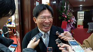 接手陳師孟約詢法官？高涌誠緩頰：行使職權為何被批評?