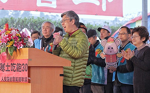 出席「寒士吃飽30」 陳建仁：照顧弱勢團體 政府責無旁貸