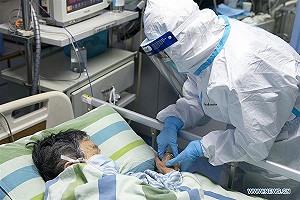 武漢肺炎蔓延 美股重挫453點逾3個月來最慘