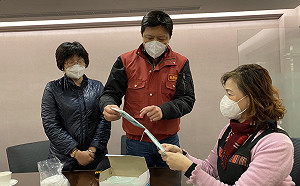 武漢肺炎》口罩荒勿慌!新北口罩工廠春節加班穩定產量