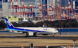 日本首班撤僑專機3人確診   武漢肺炎新增至11例