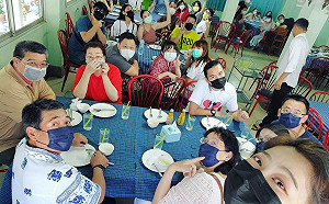 武漢肺炎》邵庭全家赴泰國度假  一說中文...當地人竟全跑光