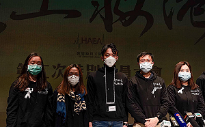 武漢肺炎》怒譙港府不封關!港18區議員聯席撐醫護明罷工