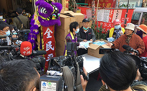 口罩之亂》落選議員送4.2萬個口罩 南機組今約談查貨源