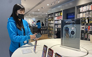 武漢肺炎》防疫做好做滿!蘋果直營店暫停試用耳機、店員戴口罩清潔產品