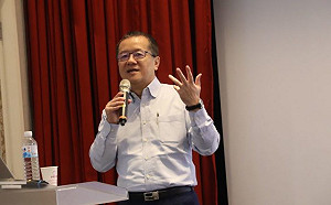 中天董事長潘祖蔭傳月底離職  換照審查恐受影響