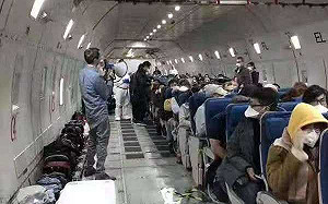 「醜陋」的中國人！美國武漢撤僑包機的兩個小故事…