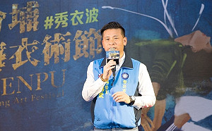 戴錫欽憂非法移工成防疫漏洞  粉專反批:頭殼有洞?